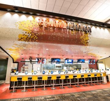 Twinburger restaurant interior
