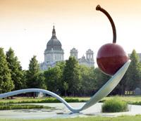 Image of the "Spoonbridge and Cherry" sculpture in the Minneapolis Sculpture Garden