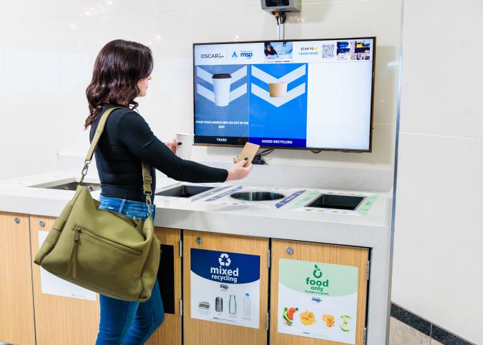 Oscar AI in Terminal 1