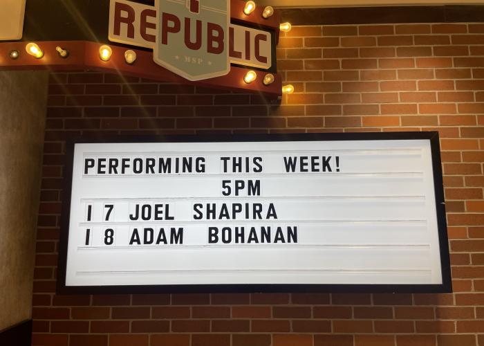 Republic sign for stage performers 2026