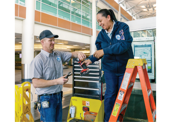 Airport staff - JD_Power_web_image-padded-05.png